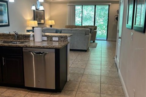 Touwnhouse à vendre à Davenport, Floride: 3 chambres, 151.62 m2 № 2130553 - photo 4