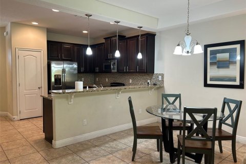 Touwnhouse à vendre à Davenport, Floride: 3 chambres, 151.62 m2 № 2130553 - photo 9