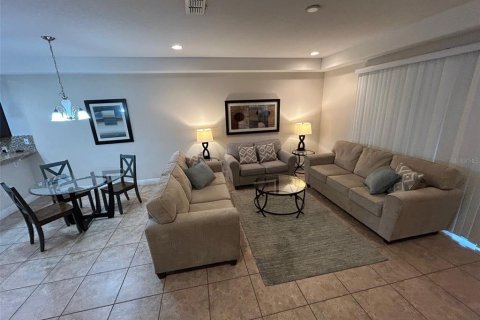 Touwnhouse à vendre à Davenport, Floride: 3 chambres, 151.62 m2 № 2130553 - photo 11