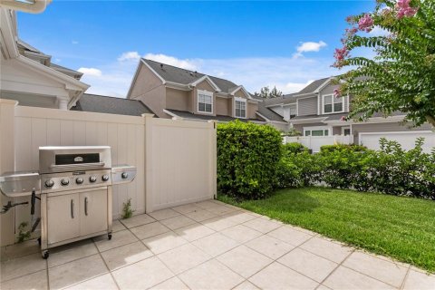 Townhouse in Tampa, Florida 4 bedrooms, 250 sq.m. № 1822488 - photo 29