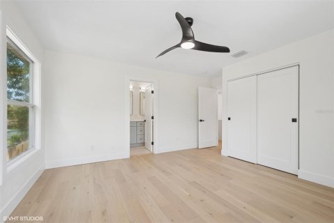 Купить виллу или дом в Сарасота, Флорида 13 комнат, 318.84м2, № 1676005 - фото 14