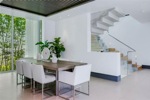 Villa ou maison à vendre à Key Biscayne, Floride: 5 chambres, 387.03 m2 № 1978469 - photo 10