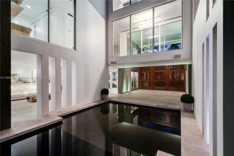 Villa ou maison à vendre à Key Biscayne, Floride: 5 chambres, 387.03 m2 № 1978469 - photo 8