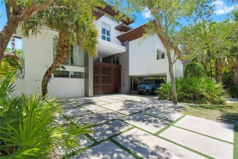 Villa ou maison à vendre à Key Biscayne, Floride: 5 chambres, 387.03 m2 № 1978469 - photo 9