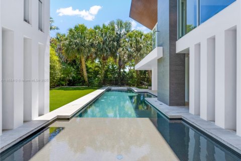 Villa ou maison à vendre à Key Biscayne, Floride: 5 chambres, 387.03 m2 № 1978469 - photo 21