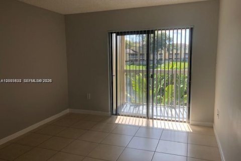 Condo in Fort Lauderdale, Florida, 1 bedroom  № 2068185 - photo 4