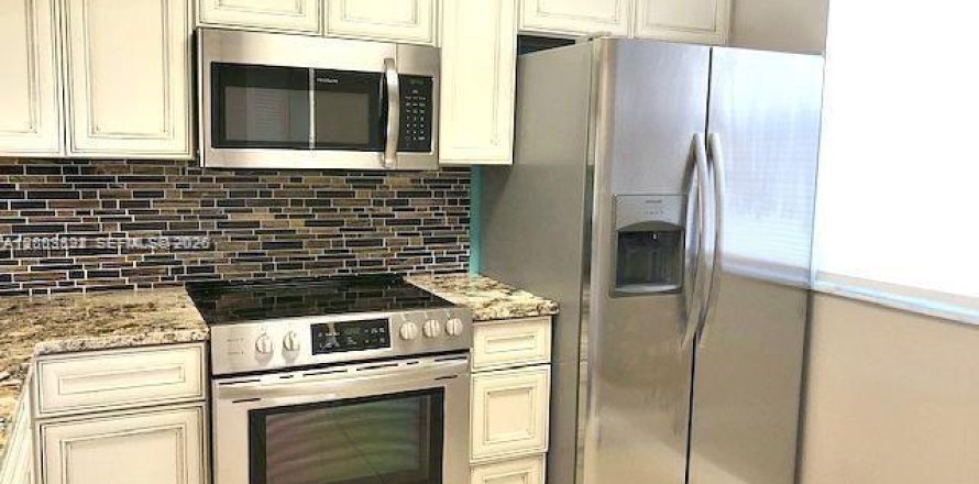 Condo in Fort Lauderdale, Florida, 1 bedroom  № 2068185