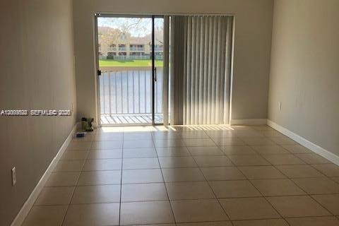 Condo in Fort Lauderdale, Florida, 1 bedroom  № 2068185 - photo 3