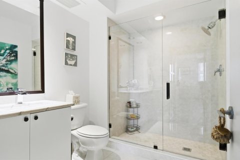 Condo in West Palm Beach, Florida, 2 bedrooms  № 2184242 - photo 27