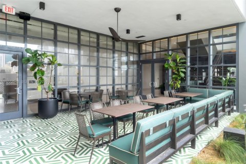 Купить отель в Майами, Флорида 2 спальни, 59.36м2, № 2027618 - фото 29