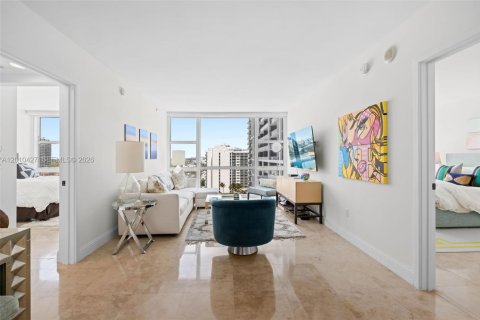 Condominio en venta en Miami Beach, Florida, 2 dormitorios, 92.25 m2 № 2091223 - foto 13