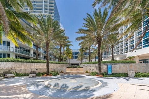 Condominio en venta en Miami Beach, Florida, 2 dormitorios, 92.25 m2 № 2091223 - foto 30