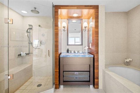 Condominio en venta en Miami Beach, Florida, 2 dormitorios, 92.25 m2 № 2091223 - foto 10