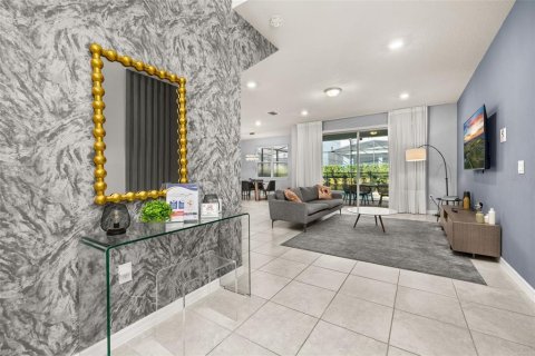 Casa en venta en Davenport, Florida, 5 dormitorios, 250.84 m2 № 1688496 - foto 7