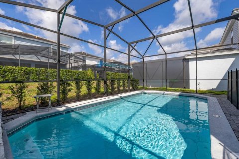 Casa en venta en Davenport, Florida, 5 dormitorios, 250.84 m2 № 1688496 - foto 5