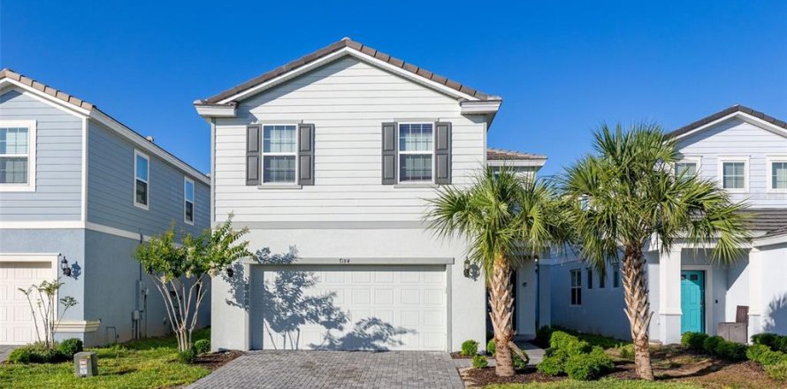 Casa en Davenport, Florida 5 dormitorios, 250.84 m2 № 1688496