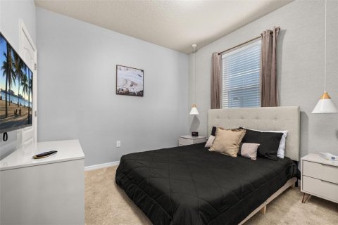 Casa en venta en Davenport, Florida, 5 dormitorios, 250.84 m2 № 1688496 - foto 18
