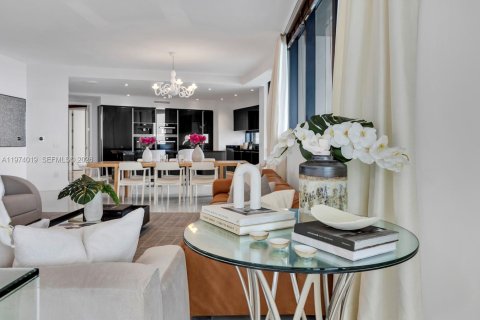 Copropriété à vendre à Sunny Isles Beach, Floride: 4 chambres, 294.59 m2 № 2174833 - photo 14