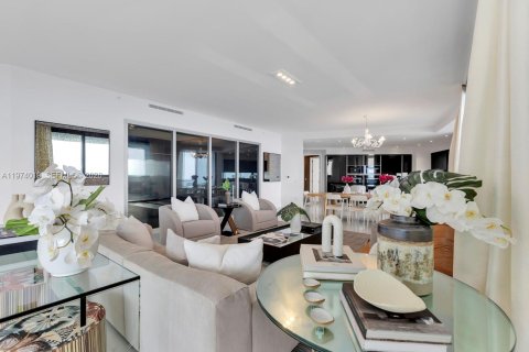 Copropriété à vendre à Sunny Isles Beach, Floride: 4 chambres, 294.59 m2 № 2174833 - photo 13