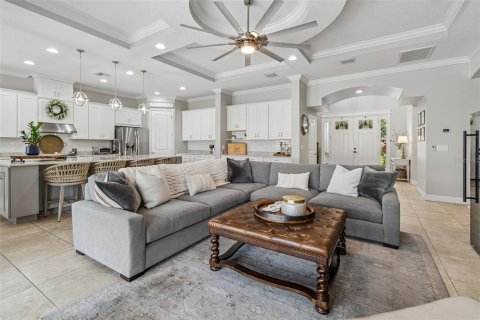 Casa en venta en Land O' Lakes, Florida, 5 dormitorios, 320.51 m2 № 2151907 - foto 30