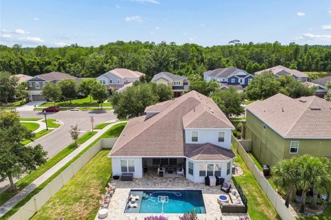 Casa en venta en Land O' Lakes, Florida, 5 dormitorios, 320.51 m2 № 2151907 - foto 2