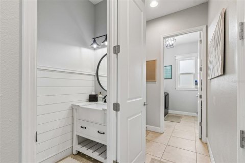 Casa en venta en Land O' Lakes, Florida, 5 dormitorios, 320.51 m2 № 2151907 - foto 11