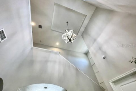 Casa en venta en Land O' Lakes, Florida, 5 dormitorios, 320.51 m2 № 2151907 - foto 7