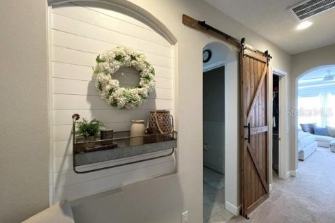 Casa en venta en Land O' Lakes, Florida, 5 dormitorios, 320.51 m2 № 2151907 - foto 17