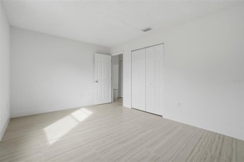 Casa en venta en Palm Bay, Florida, 4 dormitorios, 139.73 m2 № 2167450 - foto 22