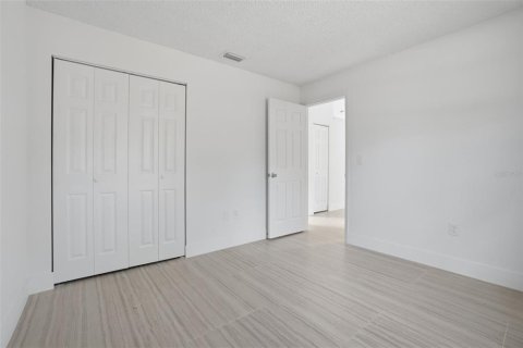 Casa en venta en Palm Bay, Florida, 4 dormitorios, 139.73 m2 № 2167450 - foto 27