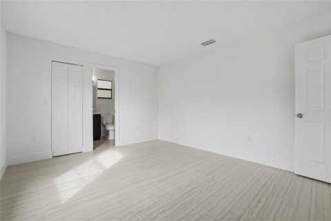 Casa en venta en Palm Bay, Florida, 4 dormitorios, 139.73 m2 № 2167450 - foto 18