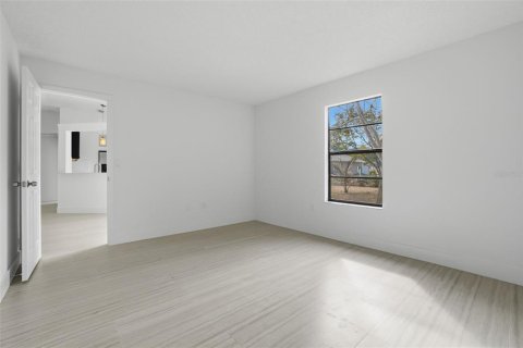 Casa en venta en Palm Bay, Florida, 4 dormitorios, 139.73 m2 № 2167450 - foto 17