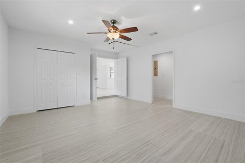 Casa en venta en Palm Bay, Florida, 4 dormitorios, 139.73 m2 № 2167450 - foto 28