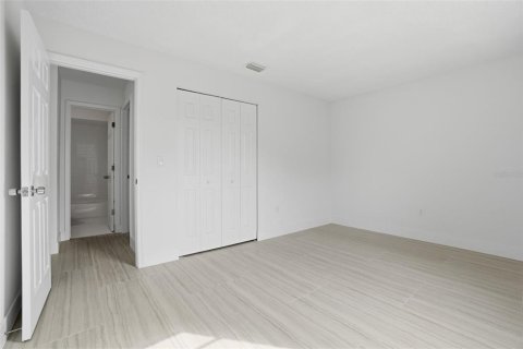 Casa en venta en Palm Bay, Florida, 4 dormitorios, 139.73 m2 № 2167450 - foto 21