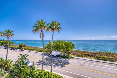 Townhouse in Jupiter, Florida 4 bedrooms, 297.94 sq.m. № 2269273 - photo 23