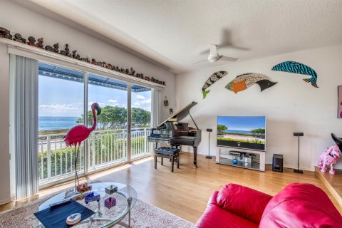 Townhouse in Jupiter, Florida 4 bedrooms, 297.94 sq.m. № 2269273 - photo 4