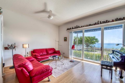Townhouse in Jupiter, Florida 4 bedrooms, 297.94 sq.m. № 2269273 - photo 3
