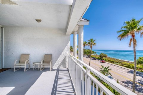 Townhouse in Jupiter, Florida 4 bedrooms, 297.94 sq.m. № 2269273 - photo 25