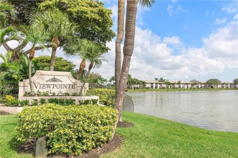 Condo in Margate, Florida, 2 bedrooms  № 2187617 - photo 26