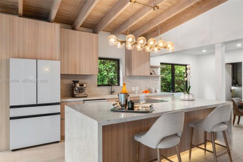 Casa en venta en Miami Shores, Florida, 3 dormitorios, 152.92 m2 № 2383256 - foto 2