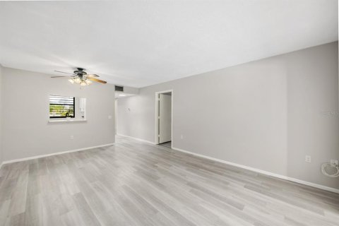 Купить кондоминиум в Брейдентон, Флорида 8 комнат, 87.33м2, № 795709 - фото 12