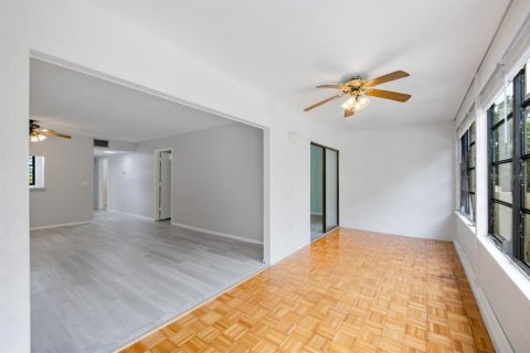 Купить кондоминиум в Брейдентон, Флорида 8 комнат, 87.33м2, № 795709 - фото 17