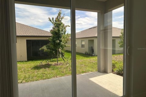 Casa en alquiler en Land O' Lakes, Florida, 3 dormitorios, 138.05 m2 № 2096706 - foto 11