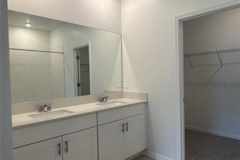 Casa en alquiler en Land O' Lakes, Florida, 3 dormitorios, 138.05 m2 № 2096706 - foto 16