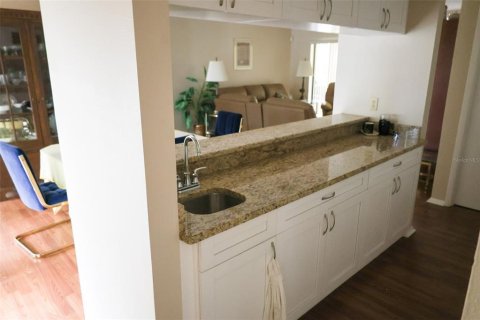 Villa ou maison à louer à Oldsmar, Floride: 2 chambres, 116.13 m2 № 2406417 - photo 9
