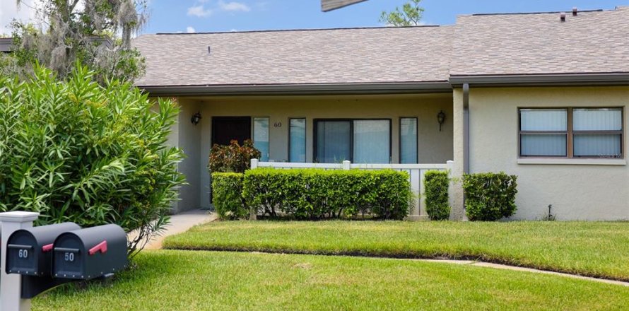 Villa ou maison à Oldsmar, Floride 2 chambres, 116.13 m2 № 2406417