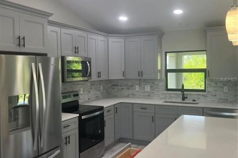 Casa en venta en North Port, Florida, 3 dormitorios, 128.48 m2 № 1817318 - foto 12