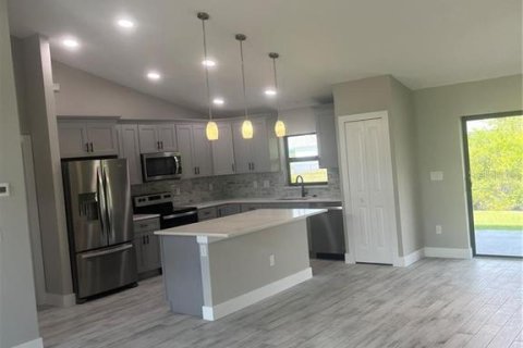 Casa en venta en North Port, Florida, 3 dormitorios, 128.48 m2 № 1817318 - foto 11