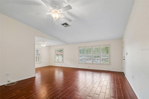 Condo in Clearwater, Florida, 2 bedrooms  № 2149493 - photo 5