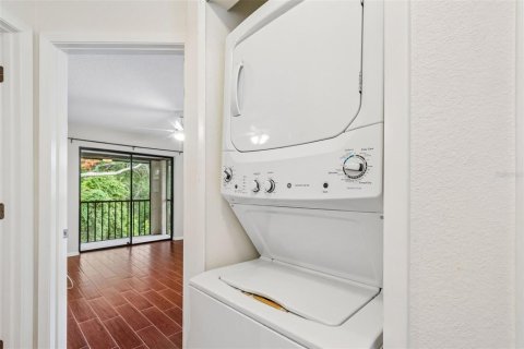 Condo in Clearwater, Florida, 2 bedrooms  № 2149493 - photo 12